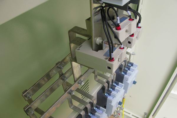 国营昆仑农场控制箱-3683讲讲控制箱的使用特点